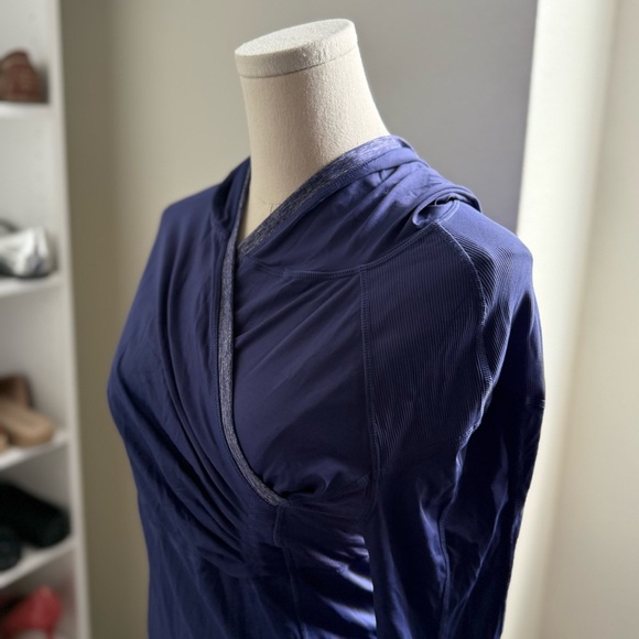 NWOT Lululemon Run For Your Life Cross Train Pullover Purple Hoodie Size 8 - Picture 6 of 11